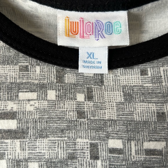 🛍 2/$15 Lularoe Randy - Picture 3 of 5
